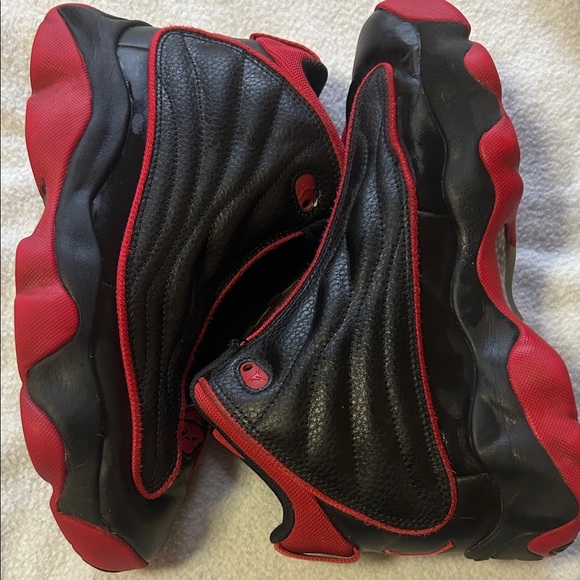 Jordan Black and Red Athletic Sneakers - Picture 10 of 11
